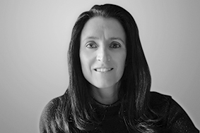 ANA MARÍA MARTOS