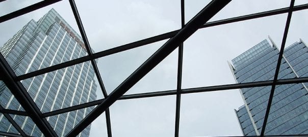 Mergers & Acquisitions, Compraventa de empresas