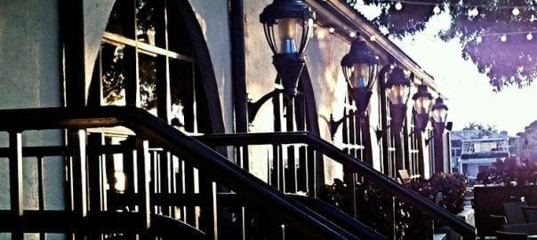 Mergers & Acquisitions, Compraventa de empresas